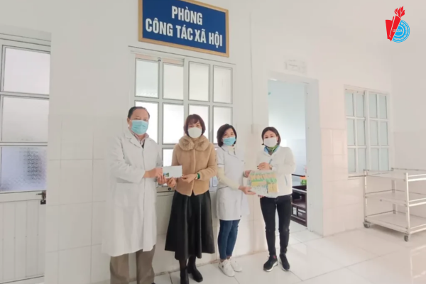Công tác xã hội làm việc trong bệnh viện