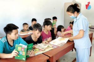 cong tac xa hoi trong truong hoc