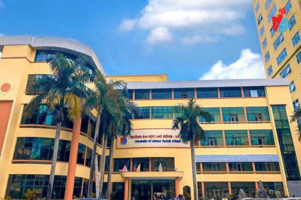 Trường Đại học Lao động - Xã hội đào tạo đại học từ xa