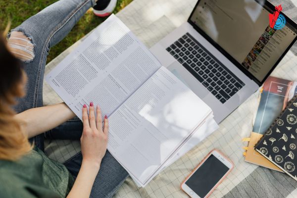 Học đại học Online cho người đi làm